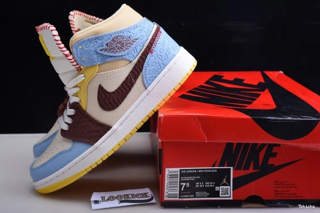 Reps TBK CU2803-200 Jordan 1 Chateau Air SE x Maison Mid Rouge Fearless 0823